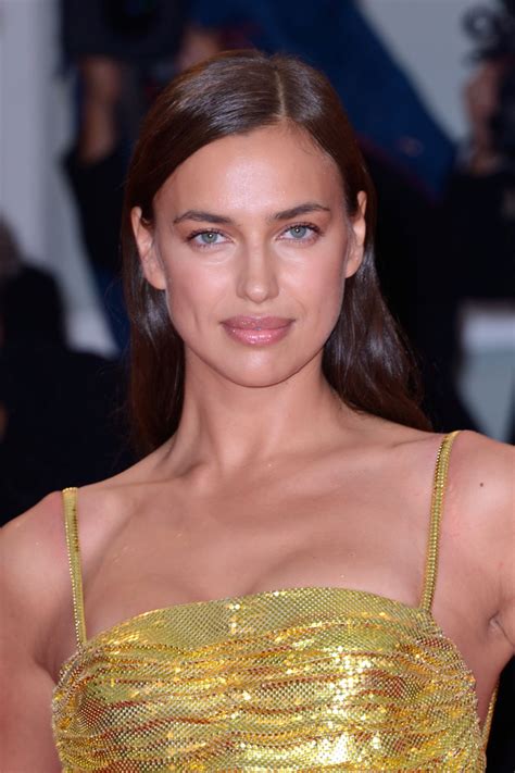 irina shayk red carpet